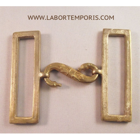 french officier buckle