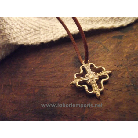 Medieval cross pendant
