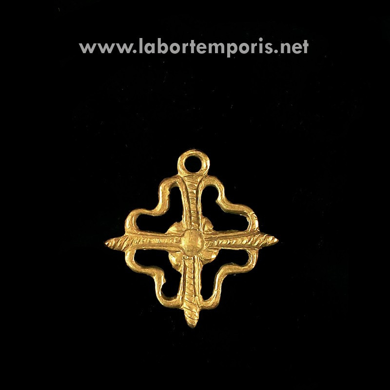 Medieval cross pendant