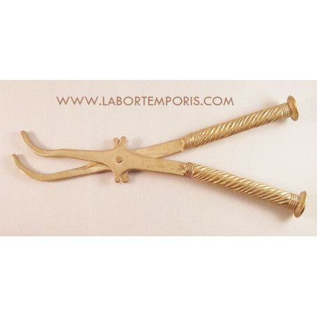 roman surgical forceps